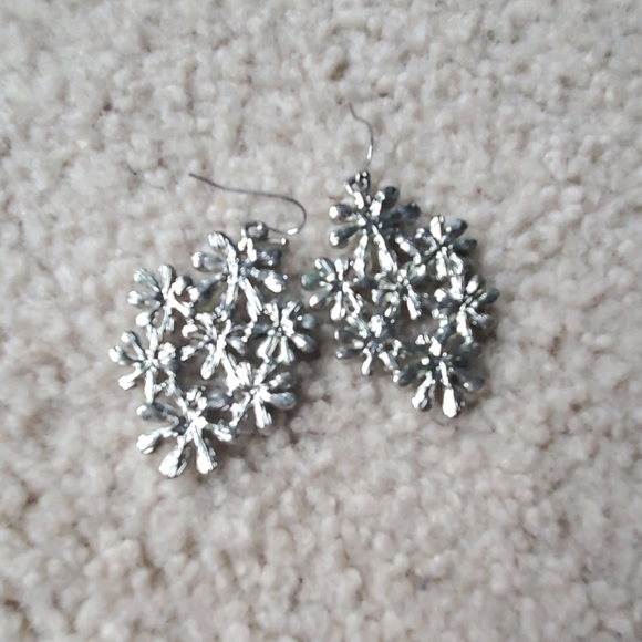 Earrings - Picture 2 of 2